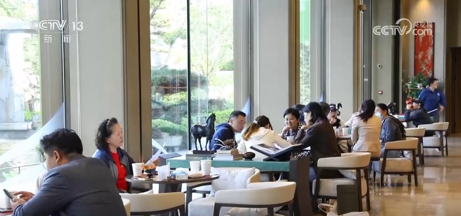 政策利好+促销活跃 各地楼市“金九银十”热度回升
