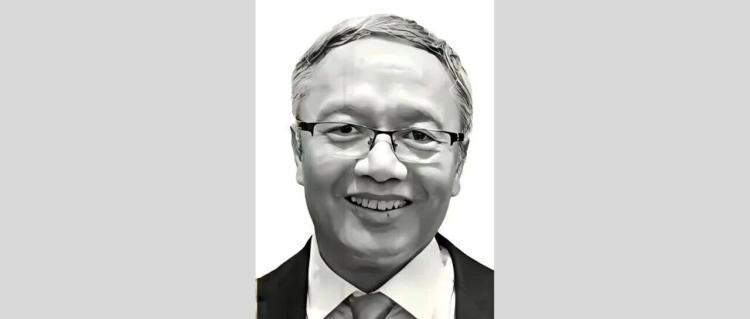 即将退休的他，为救落水父子不幸牺牲
