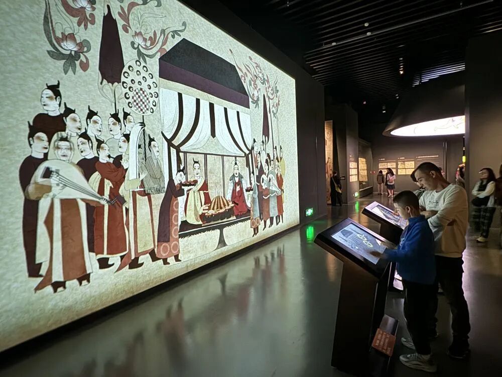 当代年轻人,在文博新热潮中疗愈身心 当代年轻人,在文博新热潮中疗愈身心