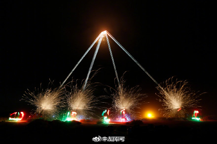 防空兵大漠实弹射击科幻感拉满