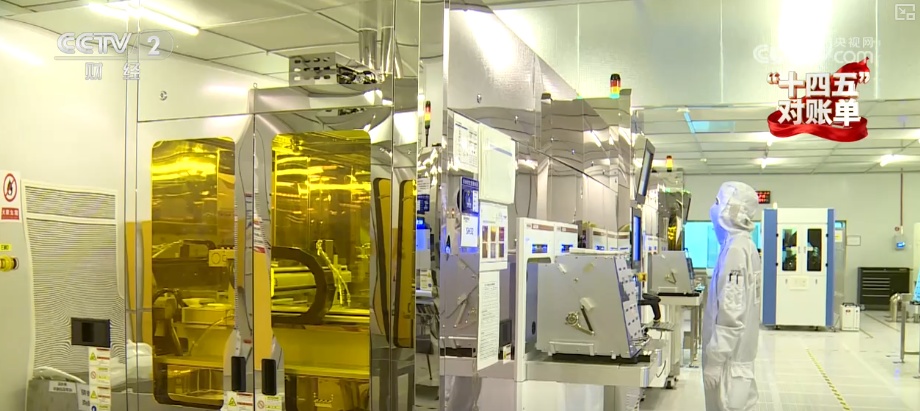 重塑发展格局 多组亮眼数据铸就“金融与实体经济共生共荣”生动答卷