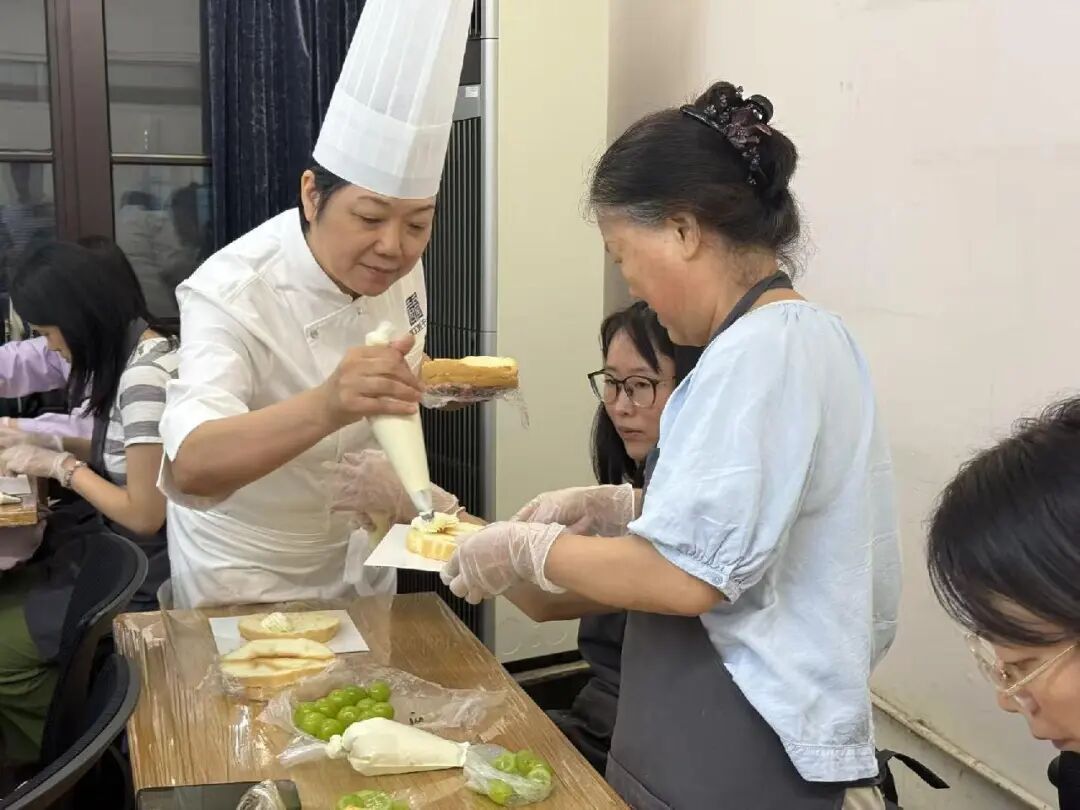 工会夜校太香了！做蛋糕学防身……劳模亲自教，还能送教上门！