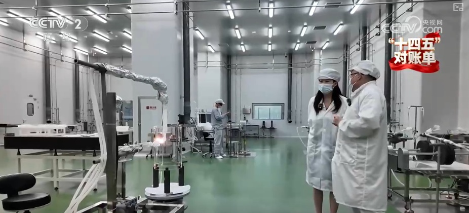 重塑发展格局 多组亮眼数据铸就“金融与实体经济共生共荣”生动答卷