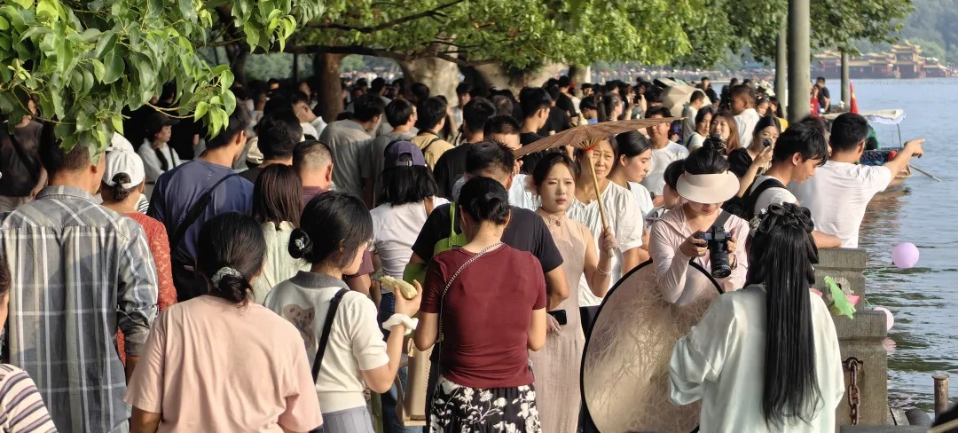 太离谱！杭州有记录以来首次出现！马上将大范围影响，这次极猛......