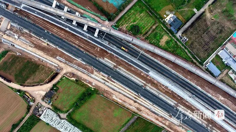 3小时缩至1小时内！西康高铁全线铺轨→