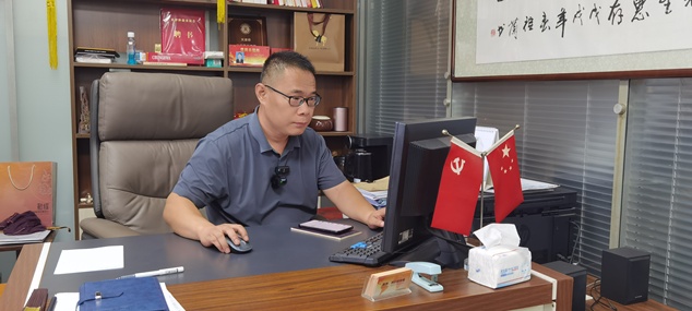 历时15个月,方大姐的工资终于追回来了! 历时15个月,方大姐的工资终于追回来了!