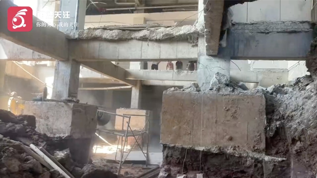 当地通报：私挖300平米地下室致32户房屋开裂，黄某松已被逮捕！