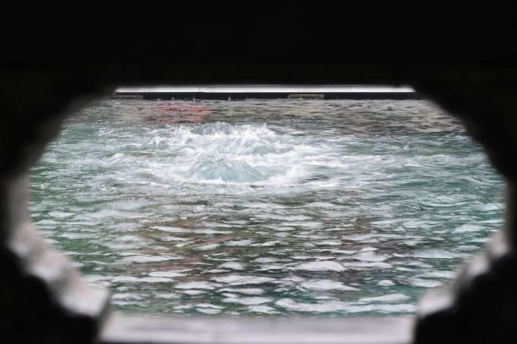 趵突泉水下有水泵？千年名泉如何持续喷涌