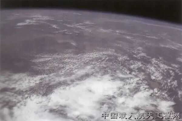 这21小时23分，载入史册！