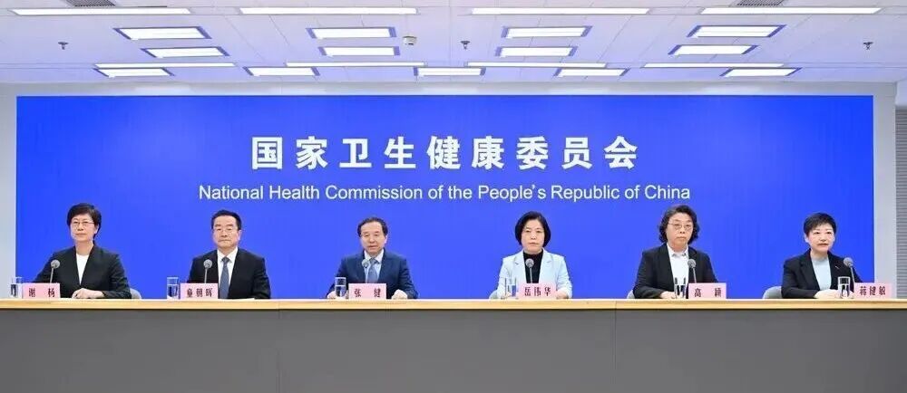 咳不停?吐不止?拉不尽?一篇分清合胞、鼻、诺如病毒,赶快收藏→ 咳不停?吐不止?拉不尽?一篇分清合胞、鼻、诺如病毒,赶快收藏→