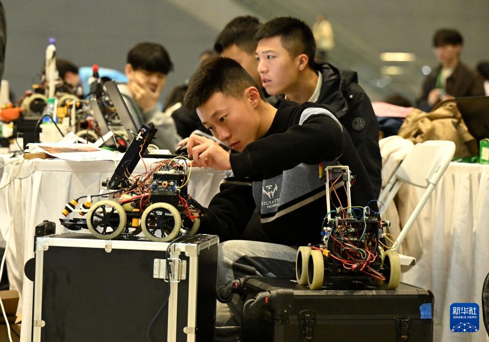 2025年中国机器人大赛在石家庄举行