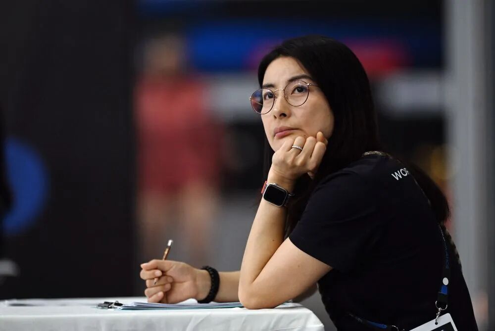 为何在职业生涯巅峰期退役？郭晶晶发声