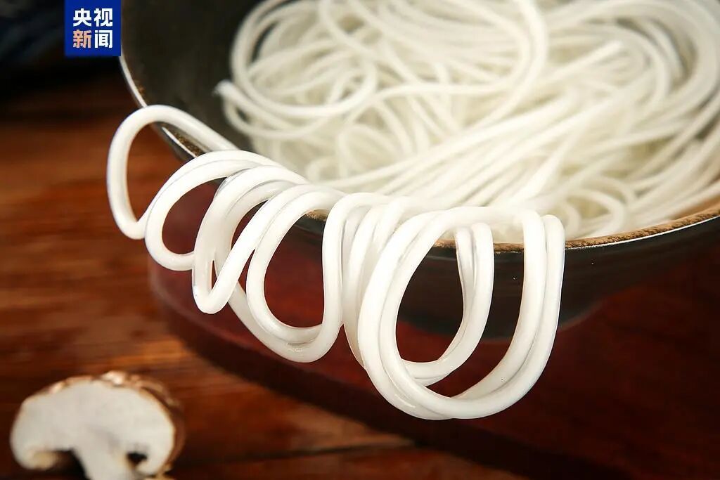 1人不幸离世，1人还在抢救！警惕这种餐桌上的毒素：无色无味，1毫克即可致命