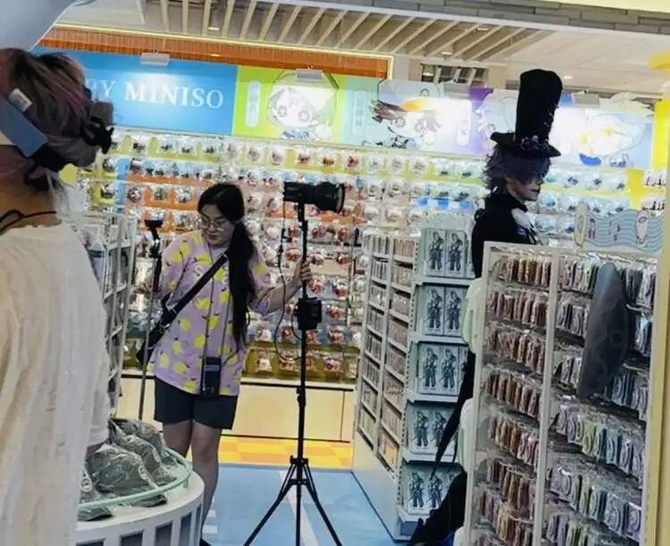 年轻人社交新方式：网约 “搭子” 逛展观赛，精准陪伴，又互不深交