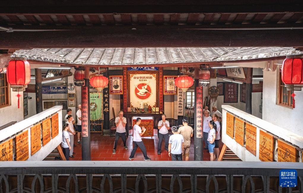 福建永春：“洋弟子”万里寻根永春白鹤拳