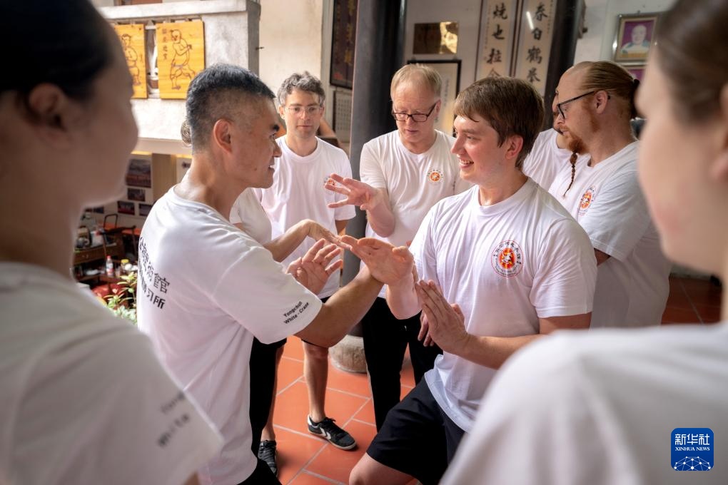 福建永春：“洋弟子”万里寻根永春白鹤拳