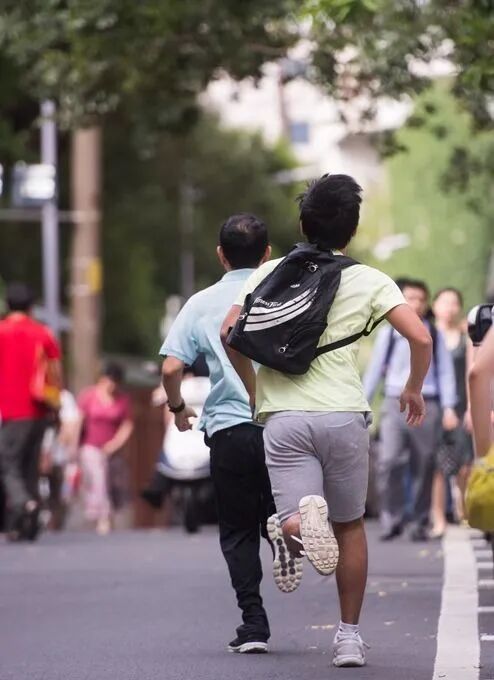 广州7所学校计划放秋假，最早下周开始