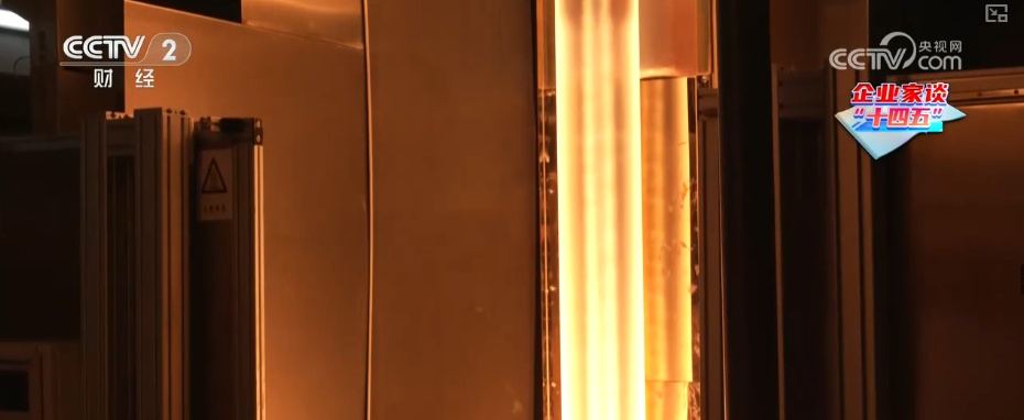 手握创新“王牌”把握机遇与“光”同行 我国光纤光缆行业跻身世界第一梯队 手握创新“王牌”把握机遇与“光”同行 我国光纤光缆行业跻身世界第一梯队