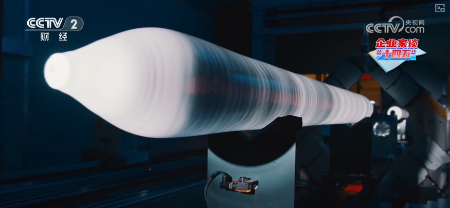 手握创新“王牌”把握机遇与“光”同行 我国光纤光缆行业跻身世界第一梯队 手握创新“王牌”把握机遇与“光”同行 我国光纤光缆行业跻身世界第一梯队