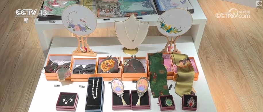 “买买买”更便利！“精细服务+政策红利”点燃广交会客商及国际游客消费热情