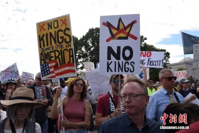 全美爆发大规模抗议 全美爆发大规模抗议