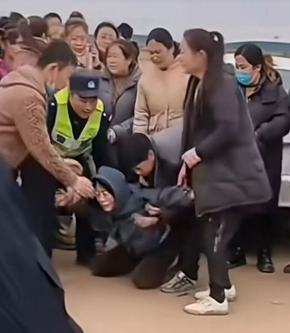 全网关注！4岁女童走失2天后被找到，派出所所长当场哭了
