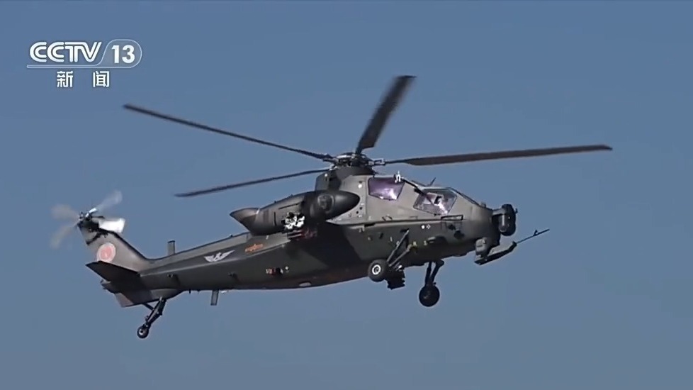 “直”击长空！解码“风雷”飞行表演队座驾直-10