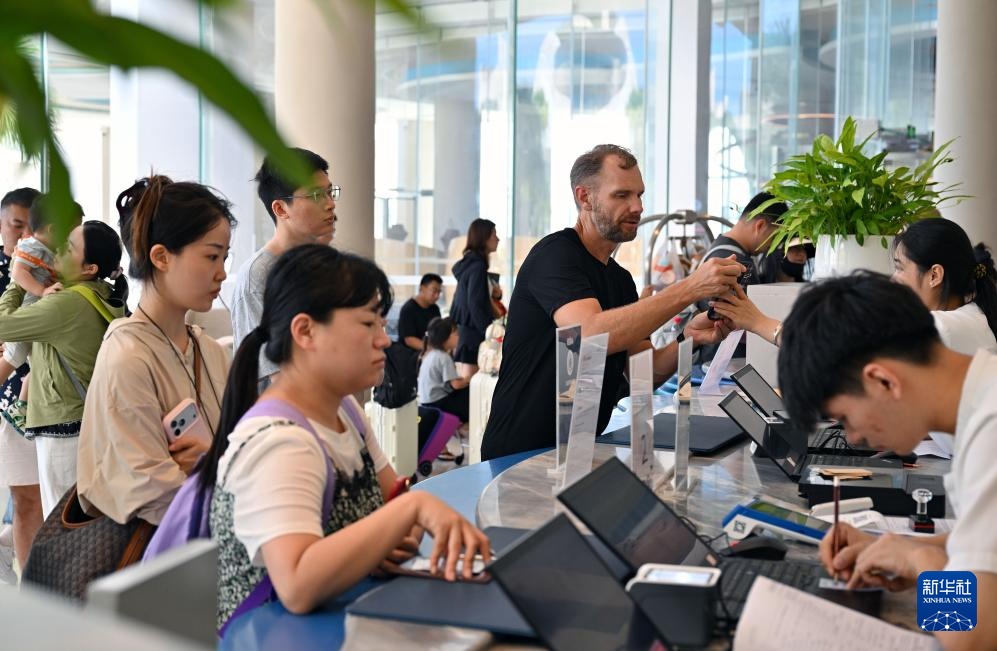 海南陵水:惬意错峰游 海南陵水:惬意错峰游