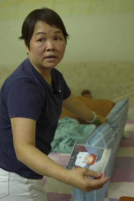 “大喇叭”一家团圆！在姐姐怀里被抢走18年的叶锐聪找到了，姐姐答谢宴举动让人心疼