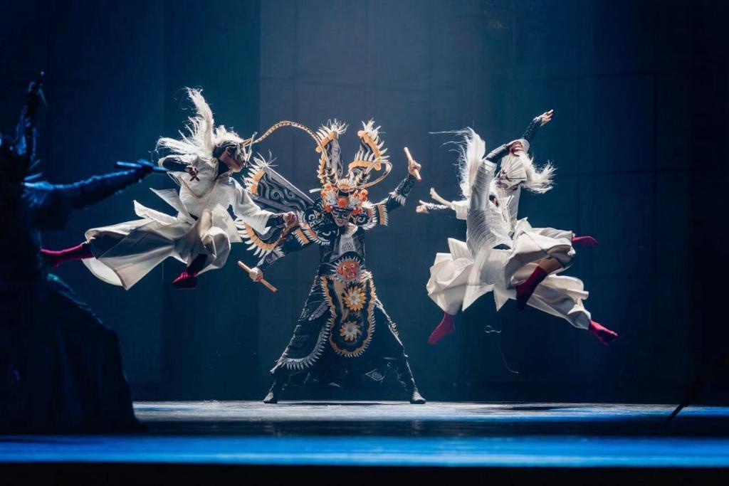 百年岭南风、壮哉英歌舞——粤港澳大湾区文化周点亮上海 百年岭南风、壮哉英歌舞——粤港澳大湾区文化周点亮上海