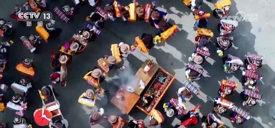 “十四五”期间高铁网不断织密 小站串起百姓幸福“生活圈” “十四五”期间高铁网不断织密 小站串起百姓幸福“生活圈”