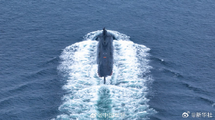 潜艇训练大片自带深海威慑力 潜艇训练大片自带深海威慑力