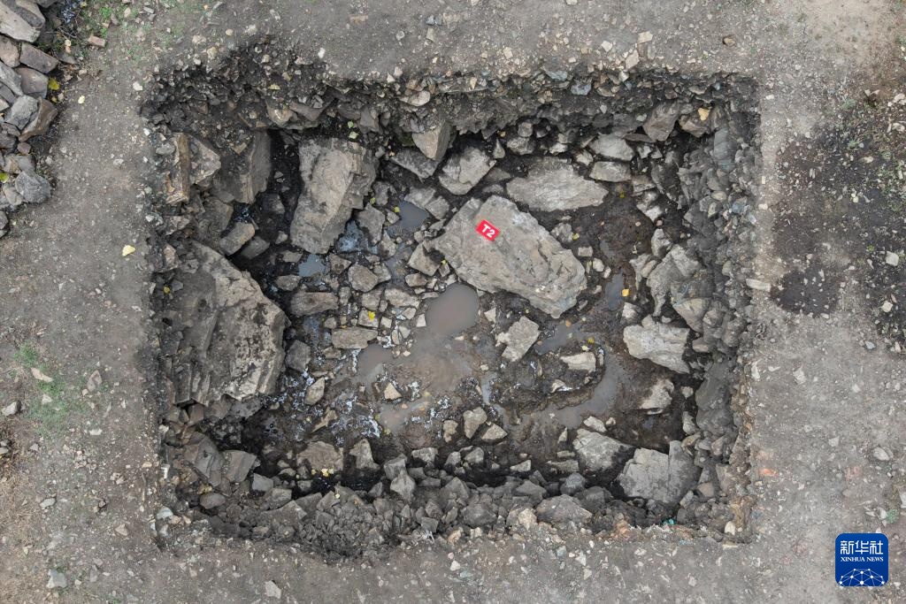 探访“史前石器加工厂”石人洞遗址 探访“史前石器加工厂”石人洞遗址