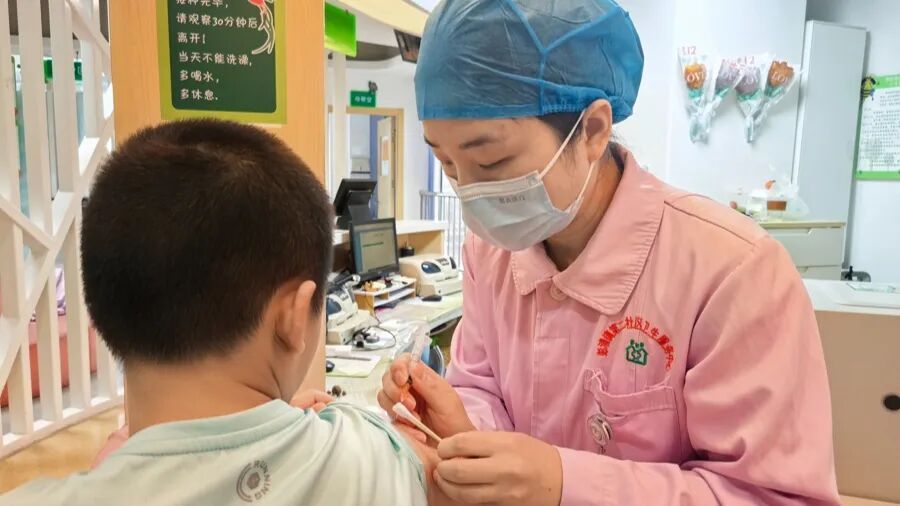 一周破9000例,日本近千所学校停课!多毒株并行传播!关于流感上海专家一次说清! 一周破9000例,日本近千所学校停课!多毒株并行传播!关于流感上海专家一次说清!