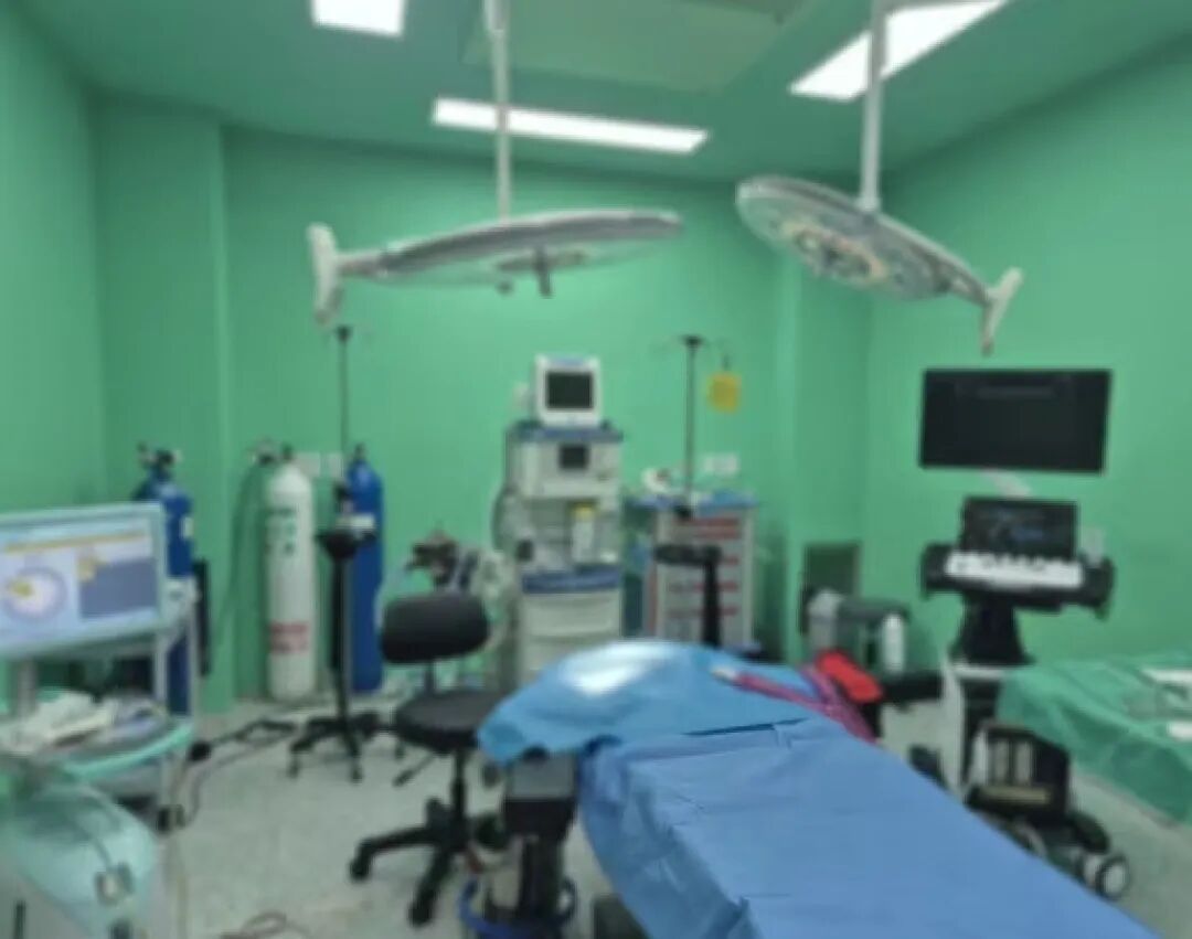 韩国一医生为患者制造假肿瘤、伪造诊疗记录，骗取10亿韩元保险金，还偷拍患者隐私