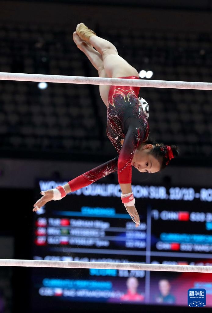 体操世锦赛:中国队亮相女子资格赛 体操世锦赛:中国队亮相女子资格赛