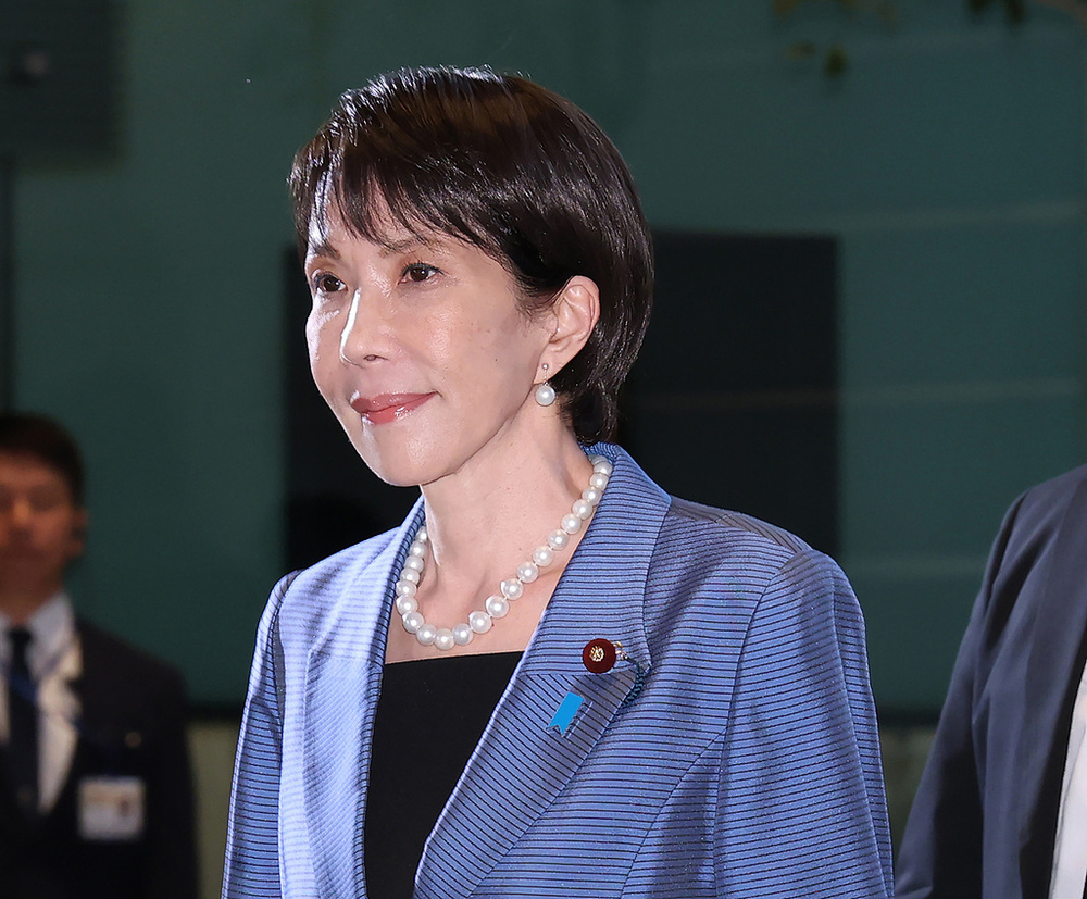 日本首相高市早苗举行就任后首次记者会 日本首相高市早苗举行就任后首次记者会