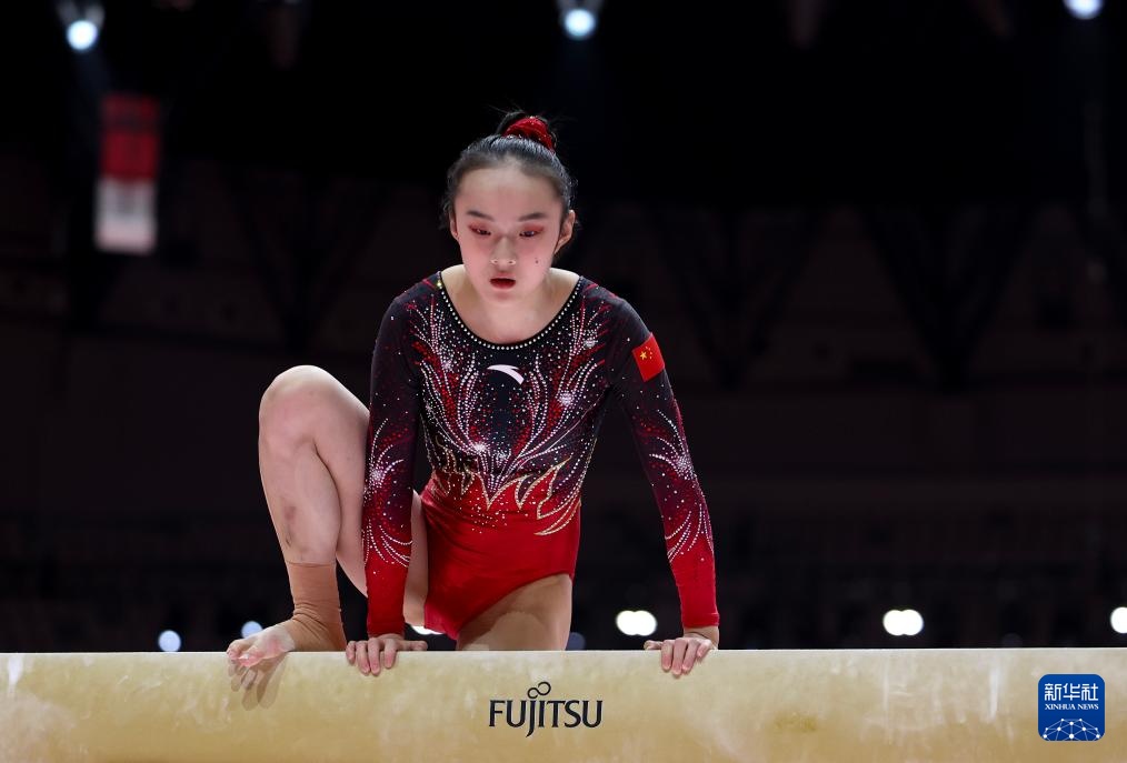 体操世锦赛:中国队亮相女子资格赛 体操世锦赛:中国队亮相女子资格赛