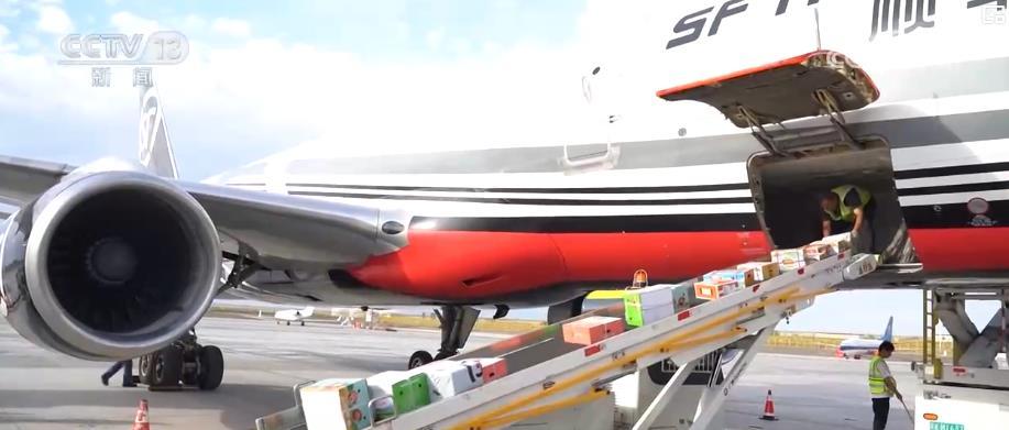 前三季度快递业务量同比增长17.2%！强劲增速折射中国消费市场蓬勃脉动