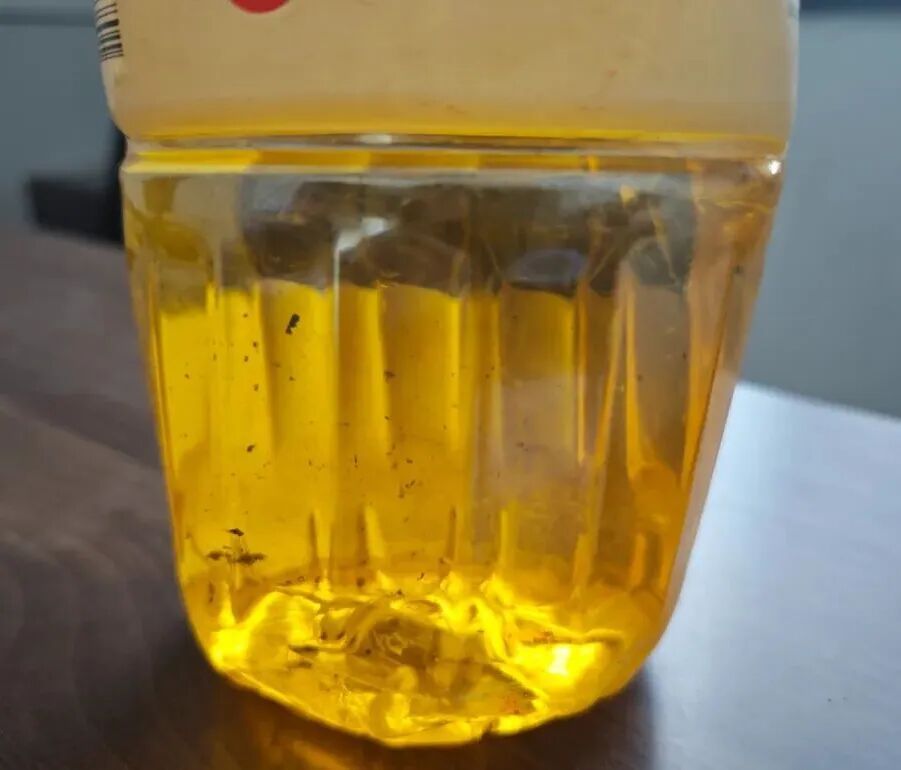 女子免费洗金手镯被洗掉5克,警方:摊贩用“王水”盗窃黄金 女子免费洗金手镯被洗掉5克,警方:摊贩用“王水”盗窃黄金