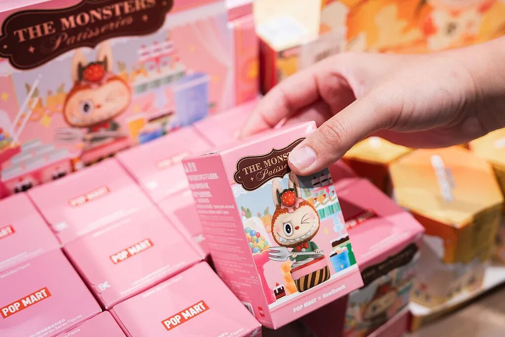 盲盒变“坑盒”！杭州小伙高价购入盲盒遭卖家跑路……