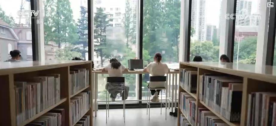 缓解“一座难求”，各地图书馆使出“暖心招”！服务升级提升读者体验