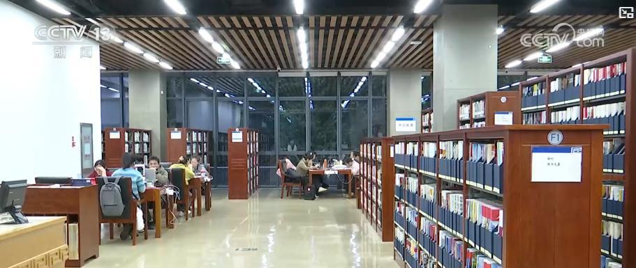 缓解“一座难求”，各地图书馆使出“暖心招”！服务升级提升读者体验