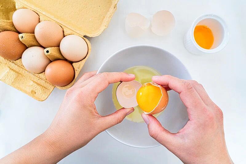 蛋制品生产许可新规来了 鸡蛋这样放才安全→