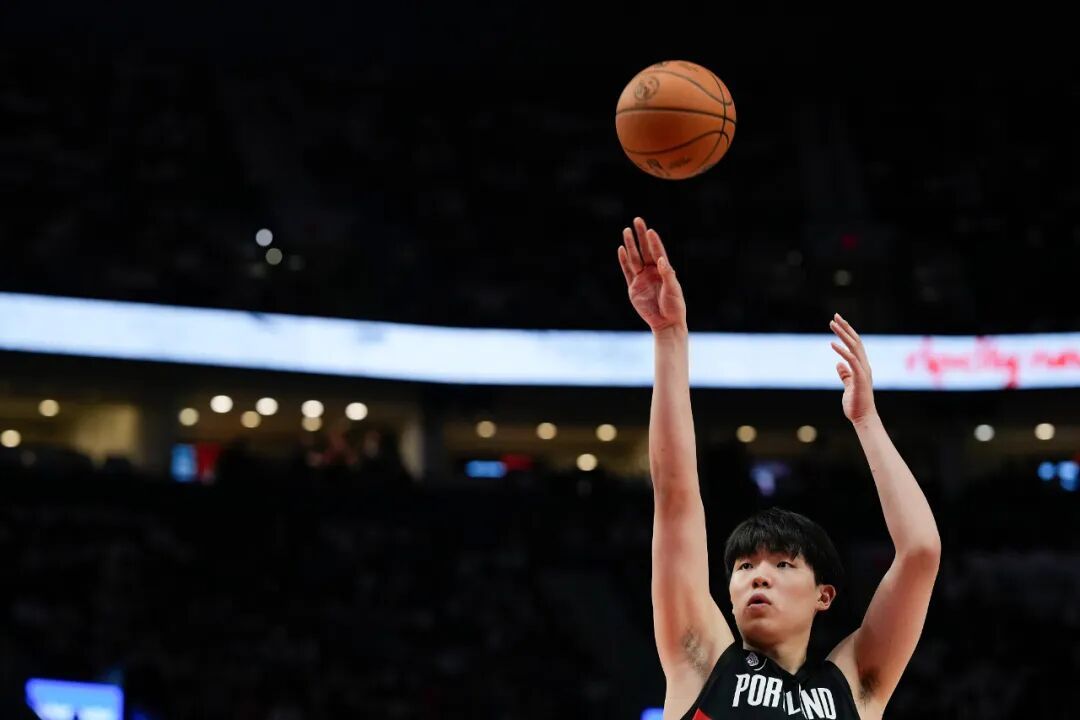 少年初登场!杨瀚森NBA常规赛热血启程 少年初登场!杨瀚森NBA常规赛热血启程