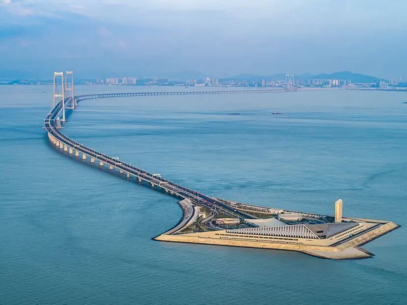 首批免费登岛，深中通道西人工岛将启动试运营，每周六、周日开放个人预约
