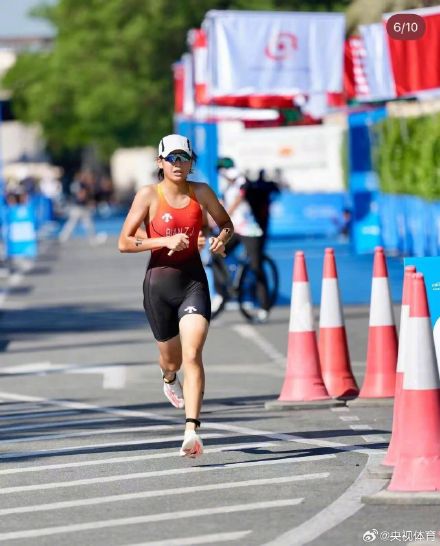 李岩松夺亚青会中国队首金