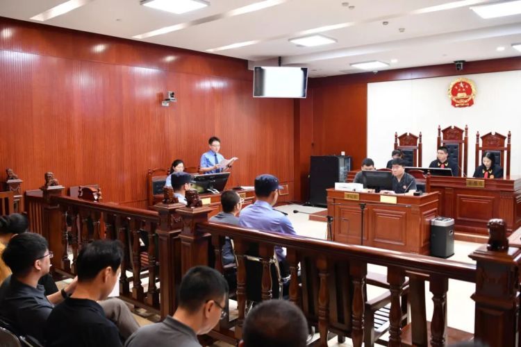 花1500就能跟过世男友聊天？真相是……