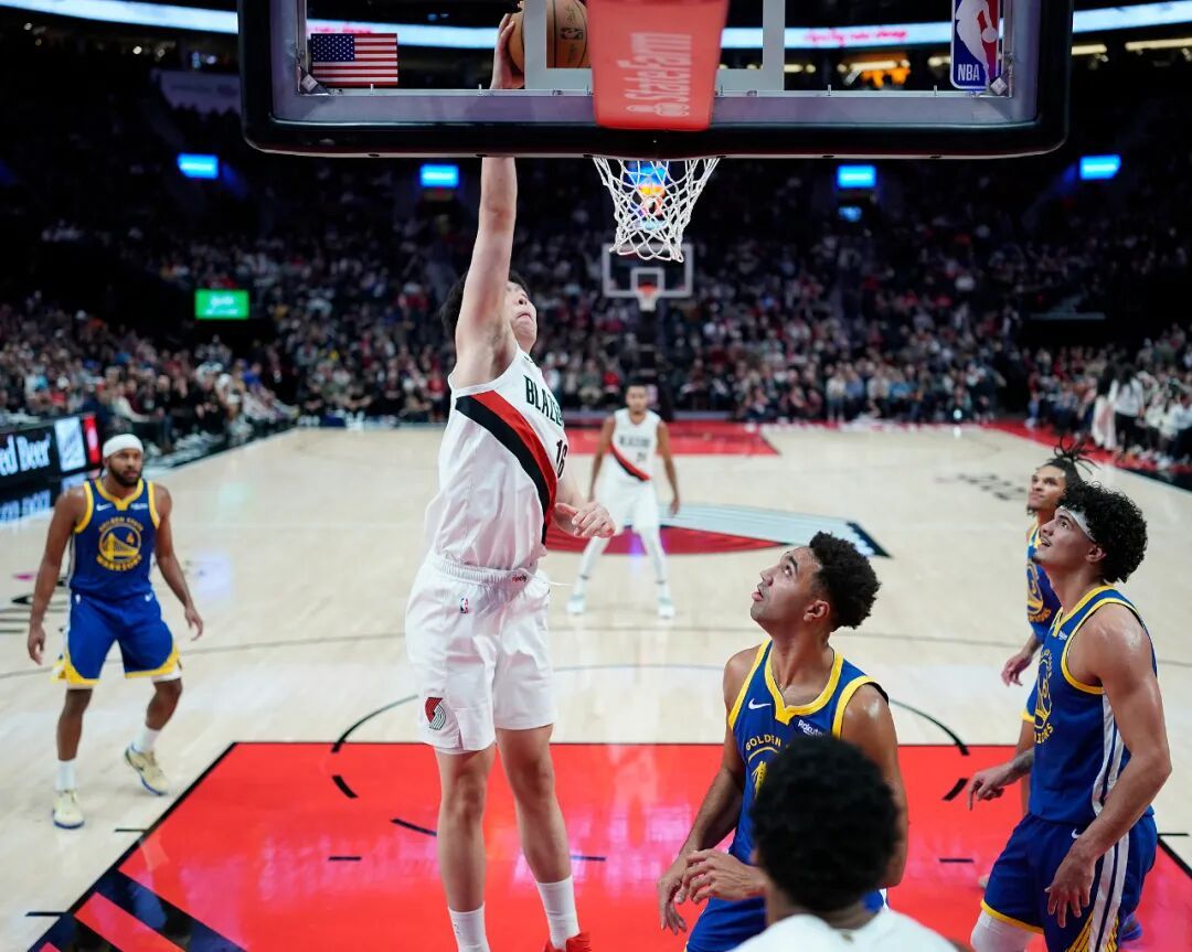 暴扣+火锅!杨瀚森常规赛首胜! 暴扣+火锅!杨瀚森常规赛首胜!