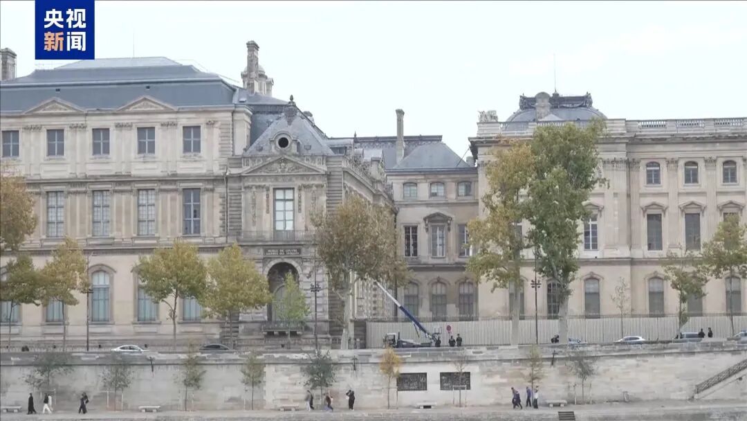 卢浮宫抢劫案两名涉案嫌疑人已被捕 卢浮宫抢劫案两名涉案嫌疑人已被捕